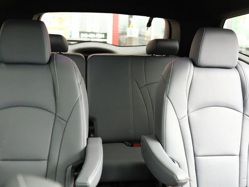 Used 2024 Buick Enclave Essence w/ Experience Buick Package image 43