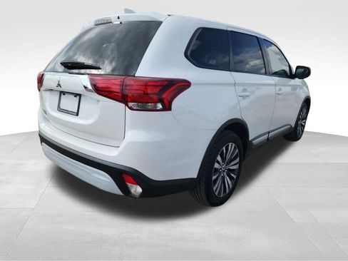 Used 2020 Mitsubishi Outlander ES image 7