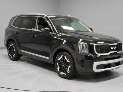 Used 2025 Kia Telluride EX