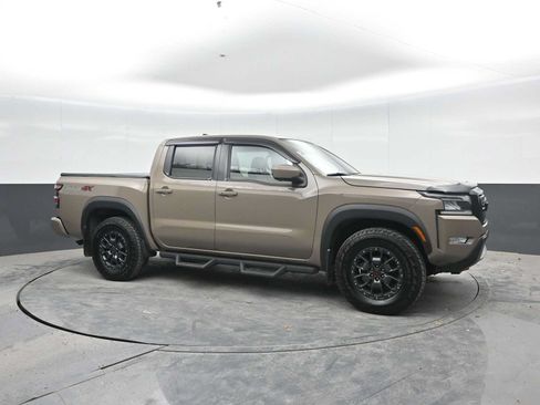 Used 2023 Nissan Frontier PRO-4X w/ Pro-4X Premium Package AWD/4WD image 7
