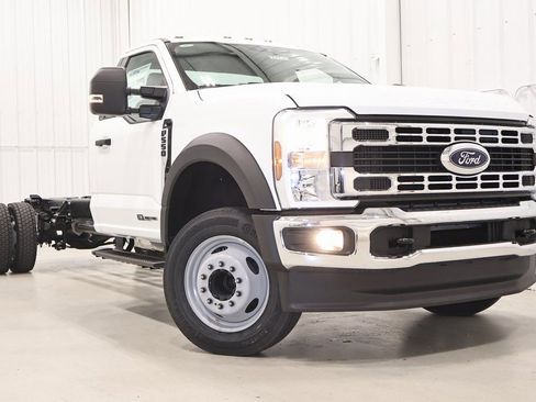New 2026 Ford F550 2WD Regular Cab Super Duty image 24