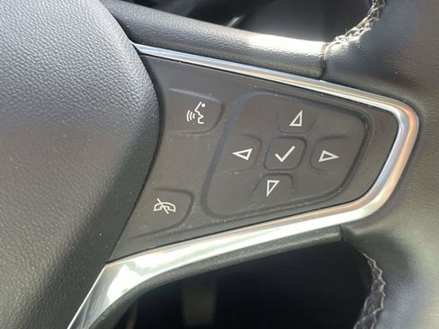 Certified 2023 Chevrolet Equinox LT image 12