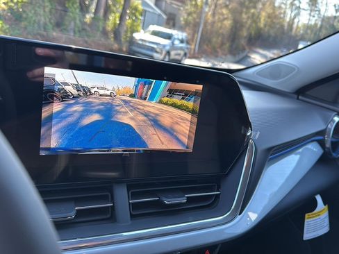 New 2026 Chevrolet Trax LT w/ Driver Confidence Package image 22