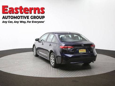 Used 2022 Toyota Corolla LE image 65