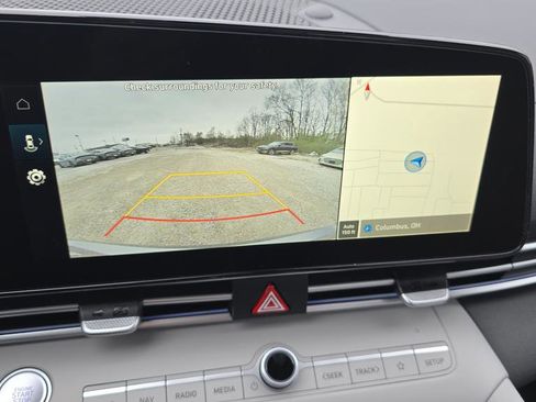 New 2026 Hyundai Elantra Limited FWD image 19