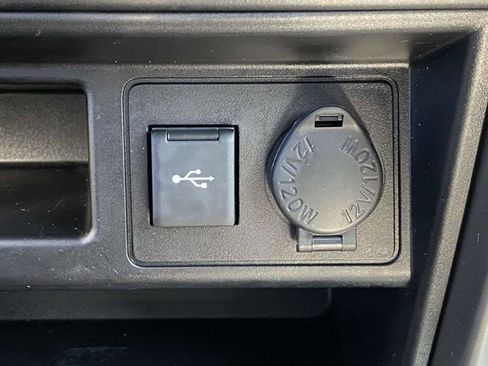 Used 2021 Toyota 4Runner SR5 Premium image 31