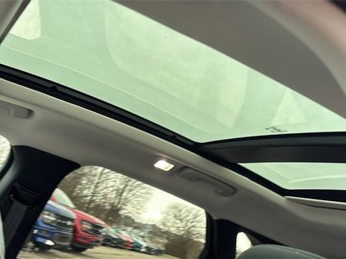 New 2026 Ford Escape SE image 9