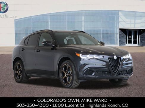 New 2025 Alfa Romeo Stelvio Sprint image 8