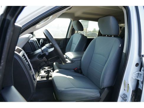 Used 2016 RAM 3500 Tradesman w/ Popular Equipment Group image 12