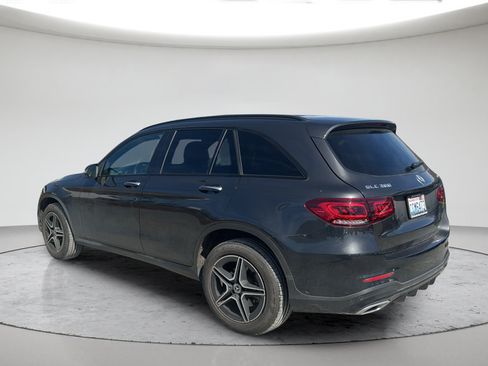 Used 2021 Mercedes-Benz GLC 300 4MATIC image 8