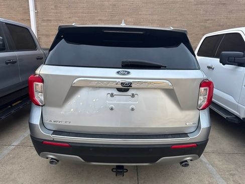 Used 2020 Ford Explorer Limited AWD/4WD image 5