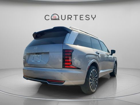 New 2026 Hyundai Palisade Calligraphy image 3