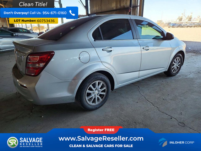 Used 2018 Chevrolet Sonic LT FWD image 4