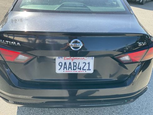 Used 2022 Nissan Altima 2.5 SV image 10