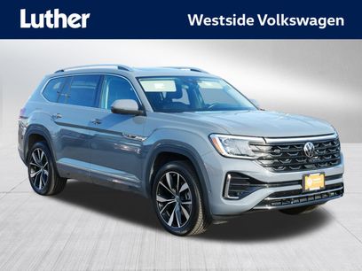 Certified 2025 Volkswagen Atlas SEL Premium R-Line