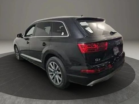 Used 2019 Audi Q7 2.0T Premium w/ Convenience Package AWD/4WD image 4