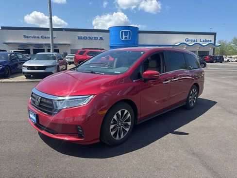 Used 2024 Honda Odyssey EX-L image 1
