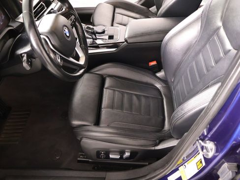 Used 2019 BMW 330i Sedan RWD image 12