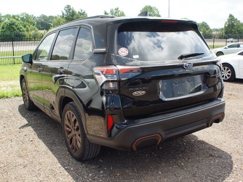 Used 2025 Subaru Forester Sport w/ Popular Package #2 AWD/4WD image 6