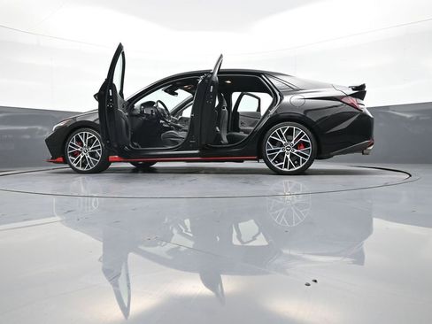 Used 2022 Hyundai Elantra N Base image 48