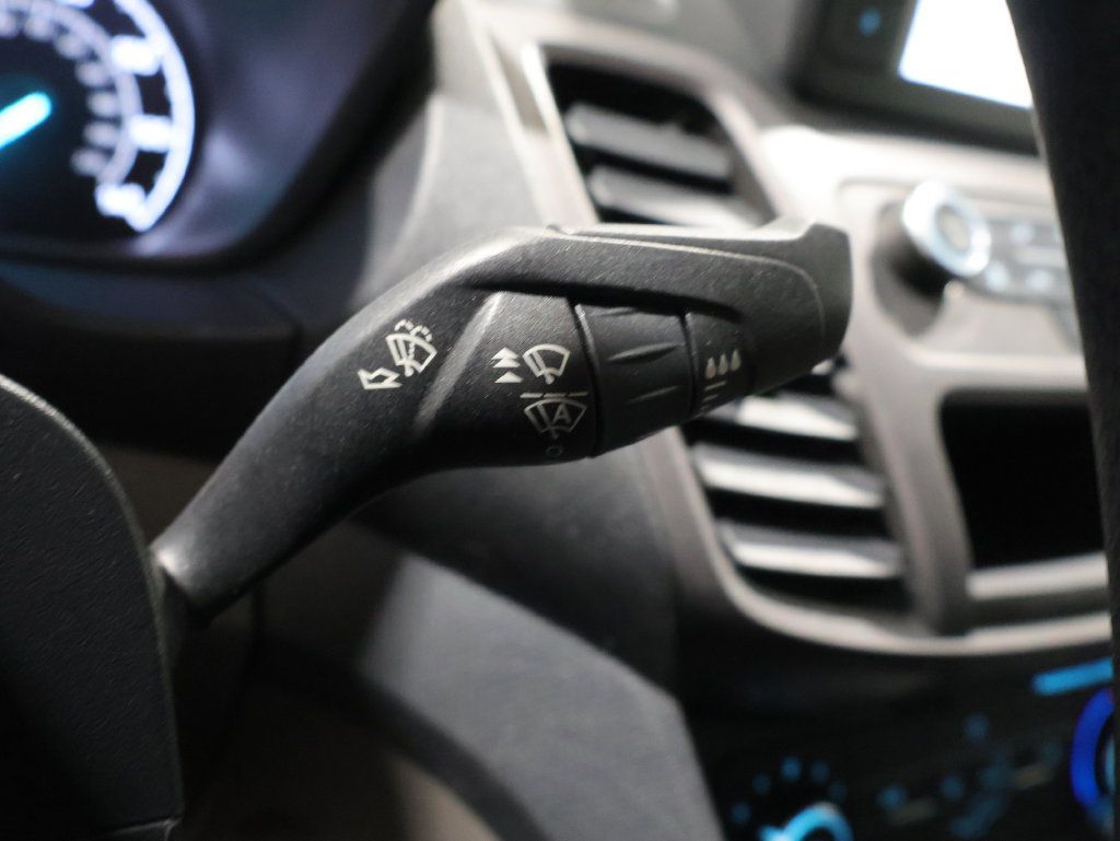Used 2021 Ford Transit Connect XL FWD image 31