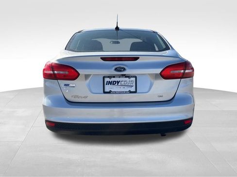 Used 2015 Ford Focus SE image 4