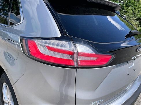 Used 2024 Ford Edge SEL AWD/4WD image 30