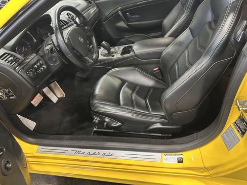 Used 2018 Maserati GranTurismo MC RWD image 10