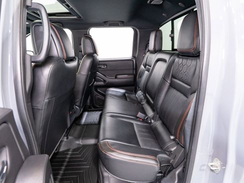 Used 2023 Nissan Frontier PRO-4X w/ Pro-4X Premium Package image 37