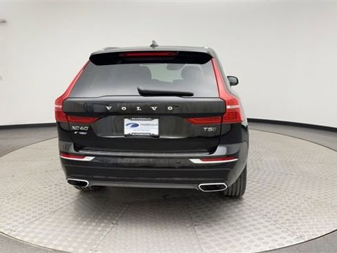 Used 2021 Volvo XC60 T5 Inscription w/ Advanced Package image 3