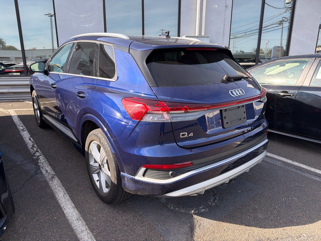 Used 2023 Audi Q4 e-tron Premium Plus w/ Premium Plus AWD/4WD image 2