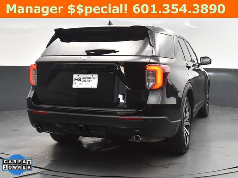 Used 2022 Ford Explorer ST-Line w/ Class IV Trailer Tow Package image 15