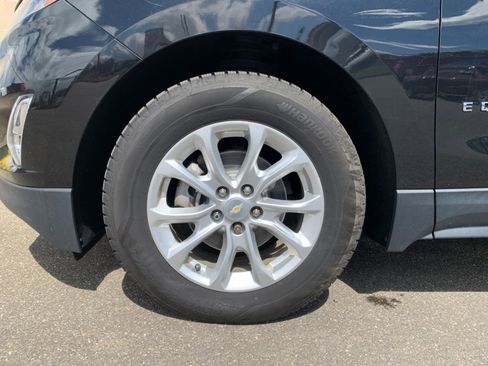 Used 2018 Chevrolet Equinox LT image 36