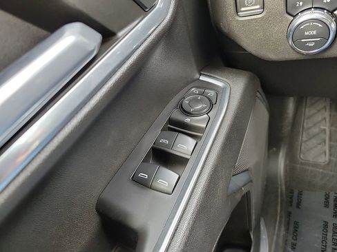 Used 2023 GMC Sierra 1500 SLE image 13