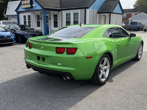 Used 2010 Chevrolet Camaro LT RWD image 5
