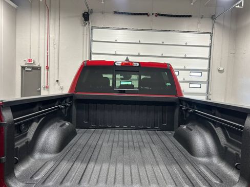 New 2026 RAM 1500 Big Horn AWD/4WD image 33