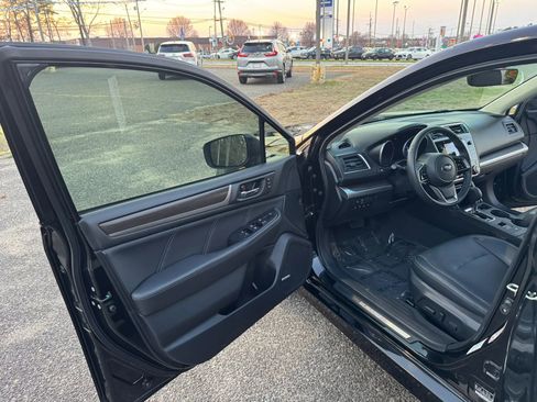 Used 2019 Subaru Legacy 2.5i Limited image 10