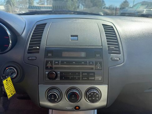 Used 2005 Nissan Altima 2.5 S w/ (S02) Side Airbags Pkg image 19