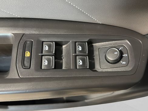 Used 2022 Volkswagen Atlas SE AWD/4WD image 18