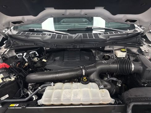 Used 2021 Ford F150 XLT w/ Equipment Group 302A High image 17