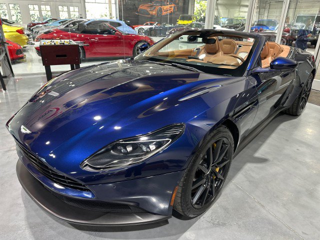 Used 2019 Aston Martin DB11 Volante RWD image 14
