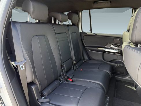 New 2026 Mercedes-Benz GLB 250 image 22