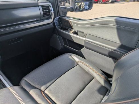 Used 2025 Ford F350 Lariat image 13