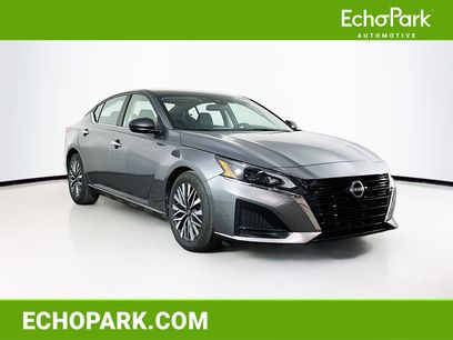 Used 2025 Nissan Altima 2.5 SV