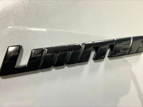 Certified 2021 Toyota Tacoma Limited image 8