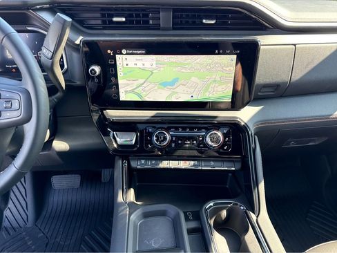 New 2026 GMC Sierra 2500 AT4 w/ AT4 Premium Plus Package image 12