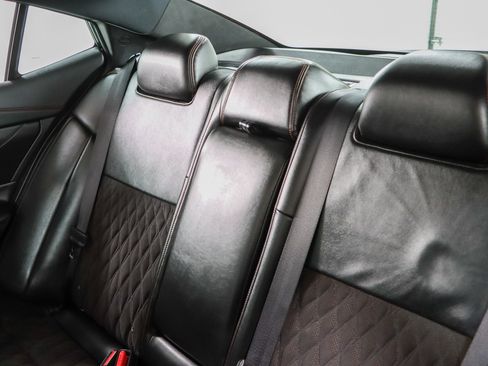 Used 2023 Nissan Maxima SR w/ Sport Mat Group FWD image 26