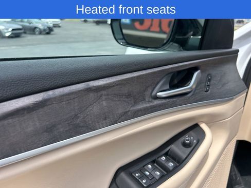 Used 2024 Jeep Grand Cherokee Limited w/ Black Appearance Package image 16