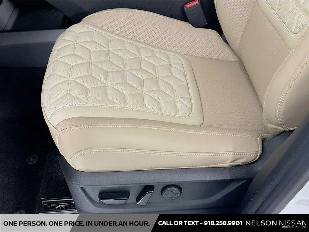 Certified 2026 Nissan Armada Platinum AWD/4WD image 21