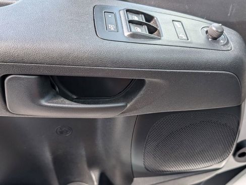 Used 2025 RAM ProMaster 2500 w/ Convenience Group FWD image 27